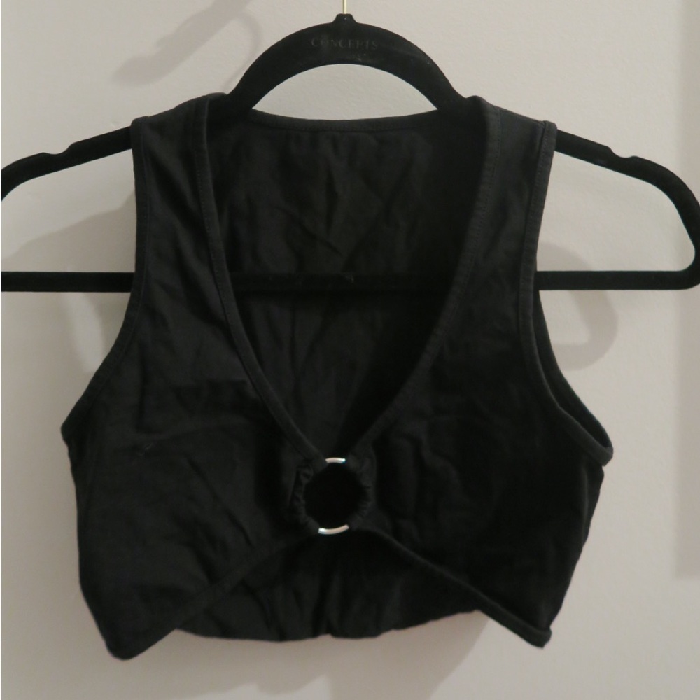 Black Sleeveless Top